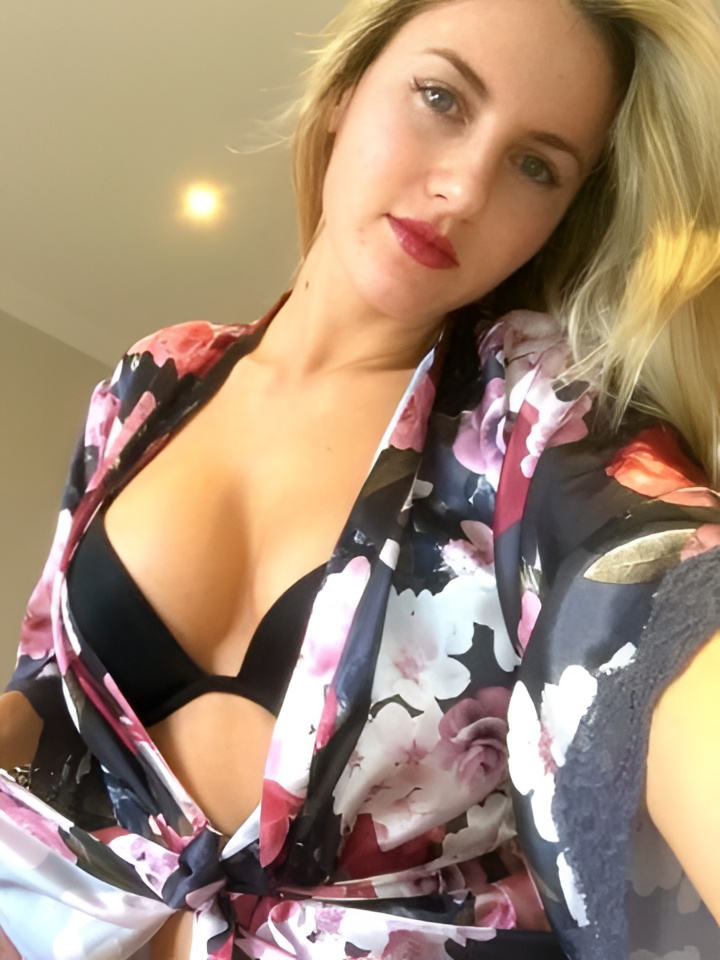 Вероника привлекательная девушка из Черногорска цена от 3000 руб