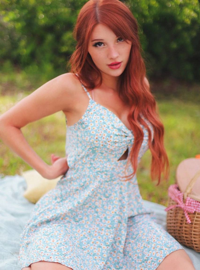 Эмма привлекательная девушка из Черногорска цена от 3000 руб